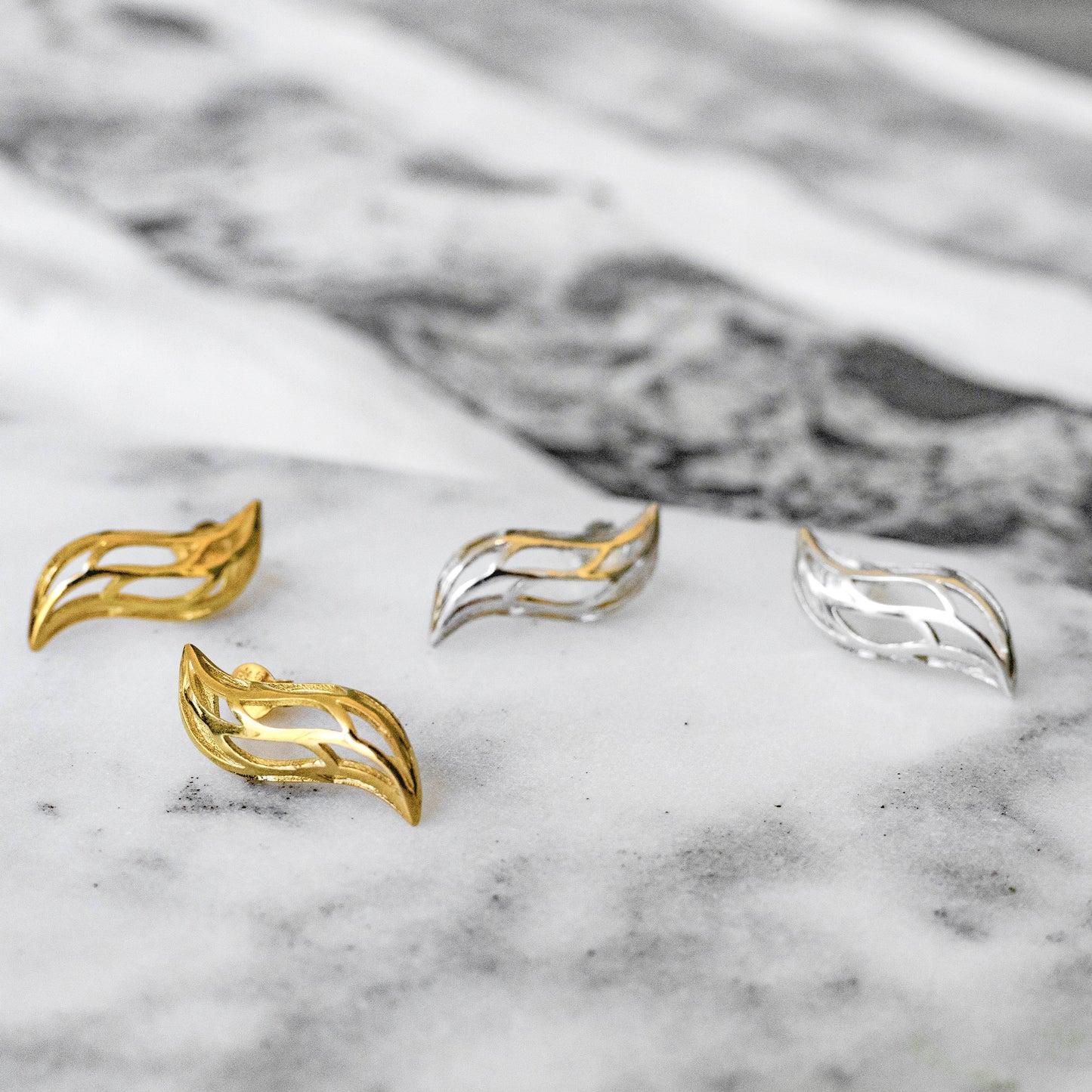 Flow Wave Studs