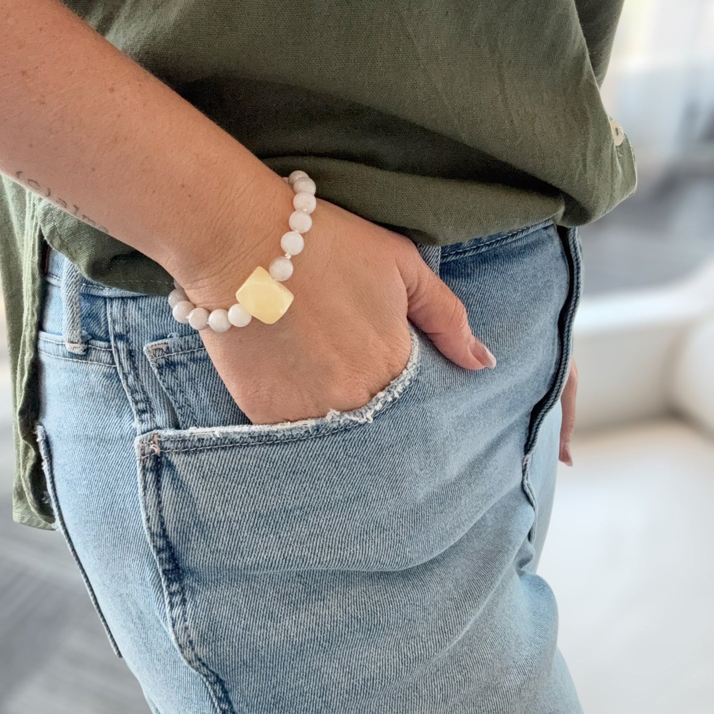 Howlite Beaded Bracelet