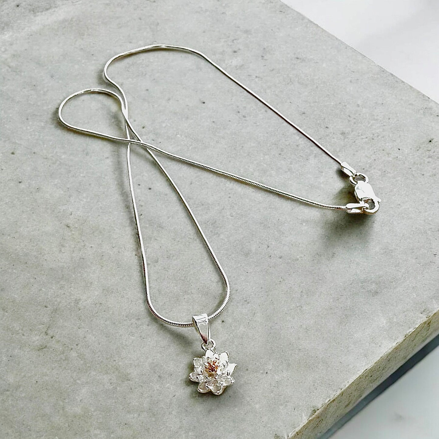 Lily Necklace