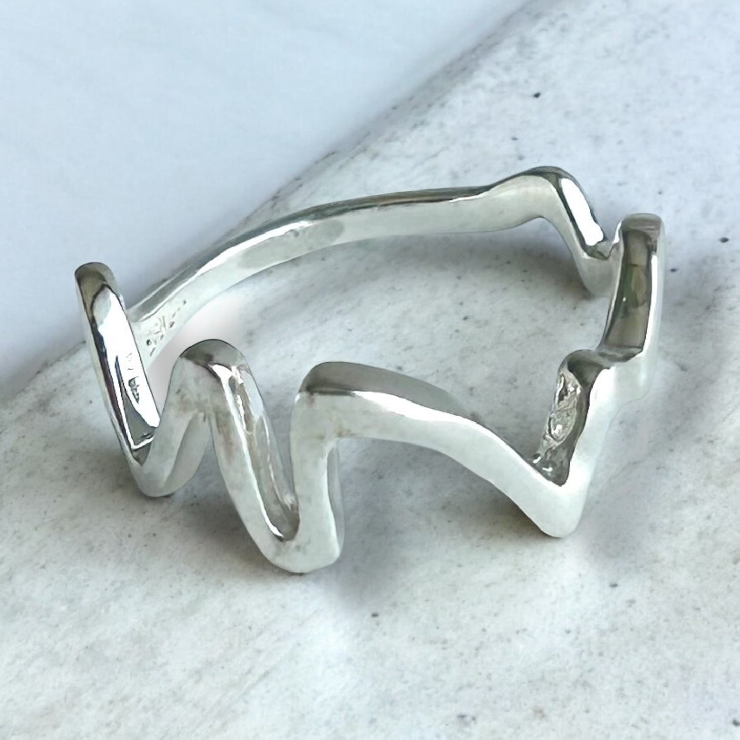 Wave Ring