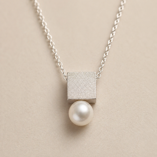 Balance Necklace