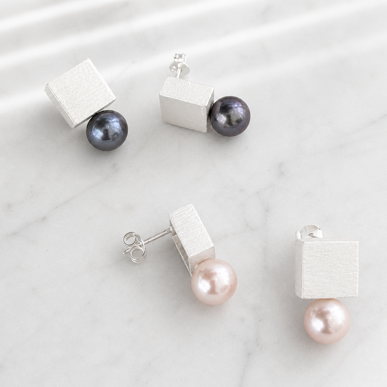 Balance Earrings