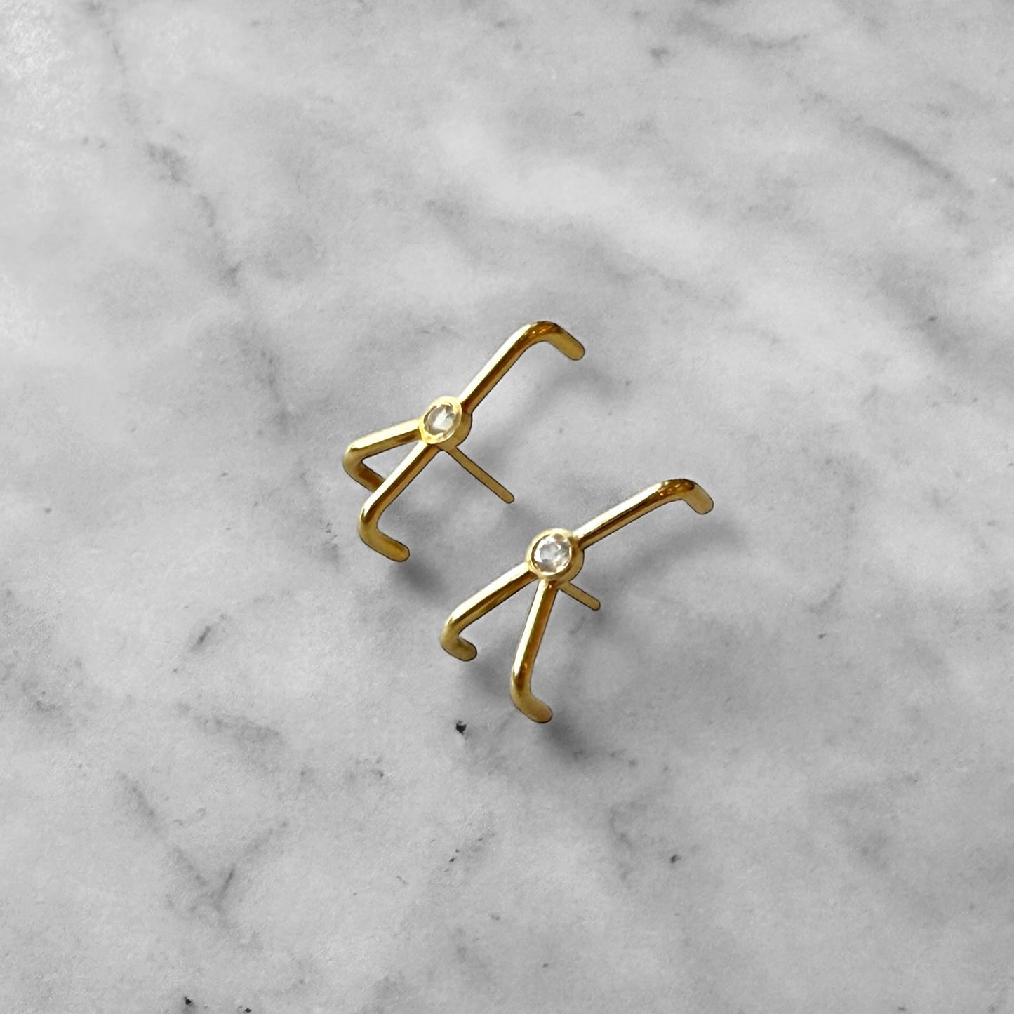 Capri Hug Earrings