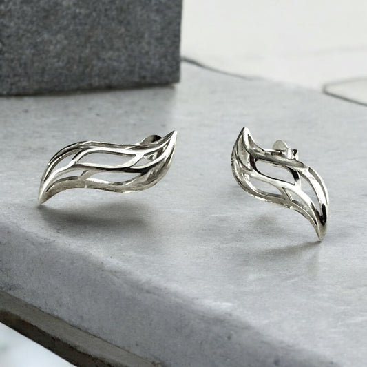 Flow Wave Studs