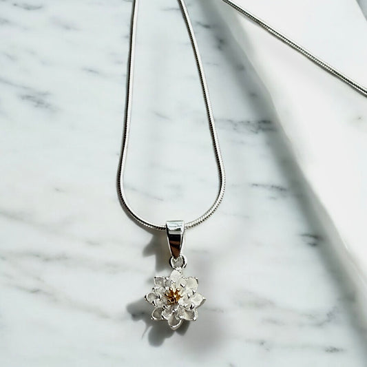 Lily Necklace