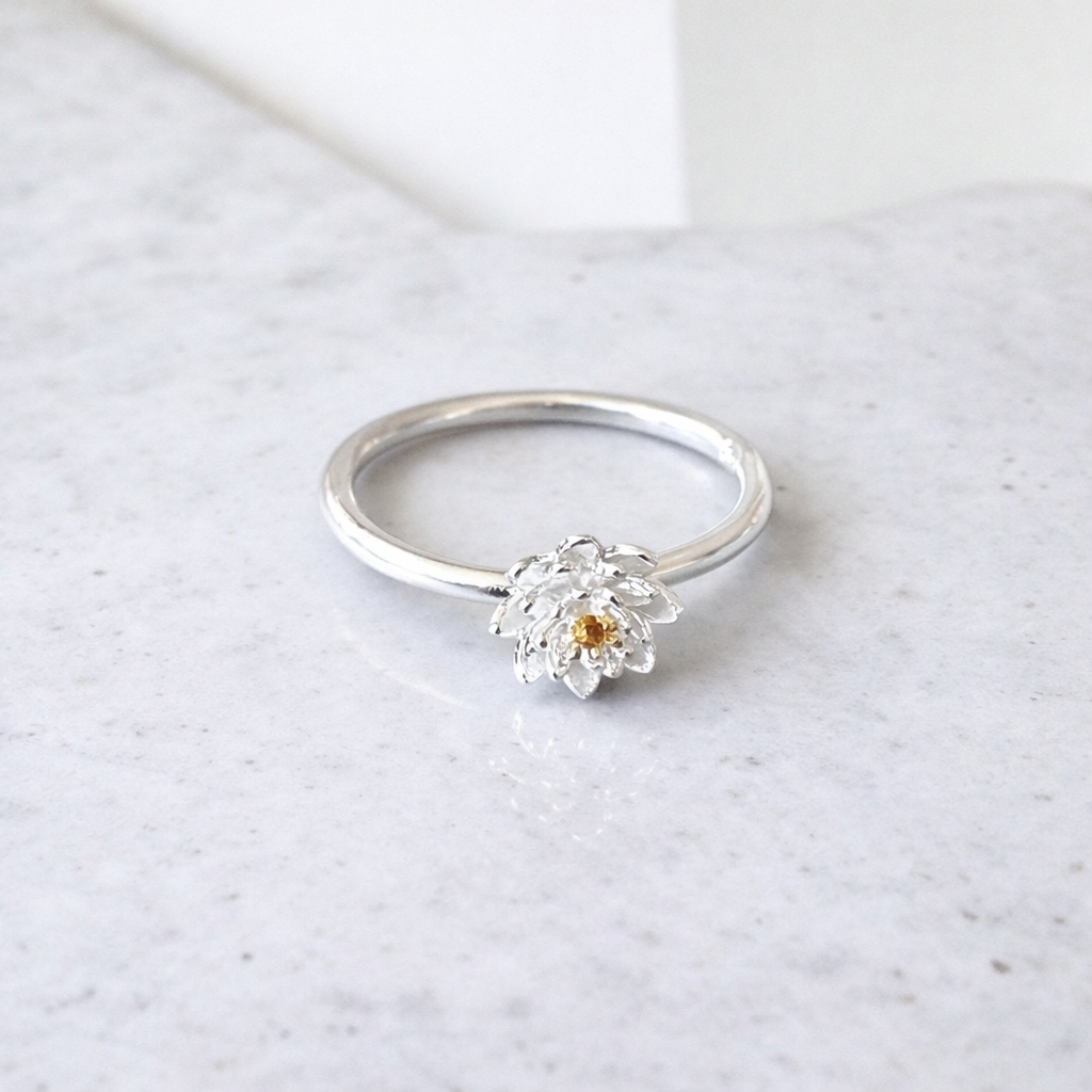 Lily Ring