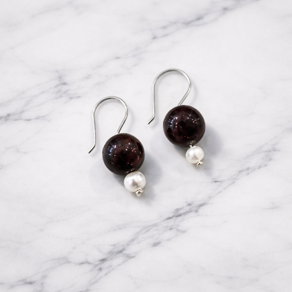 Nuit Garnet Hook Earrings