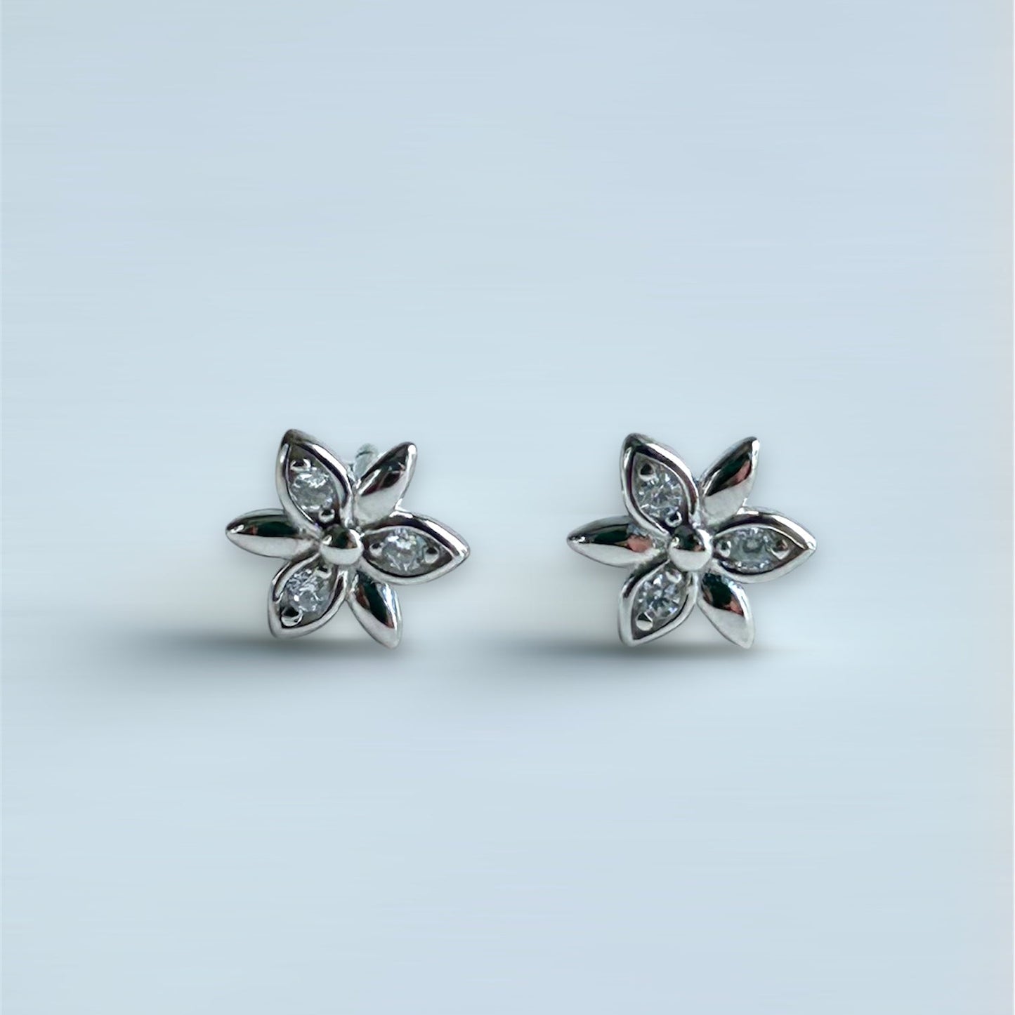 Jasmine Studs